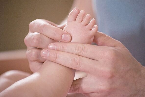 masáž pre hallux valgus u dieťaťa